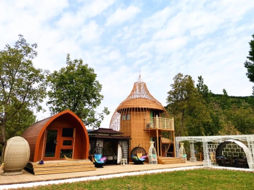 民宿产业赋能乡村旅游发展南部山区五一民宿火爆